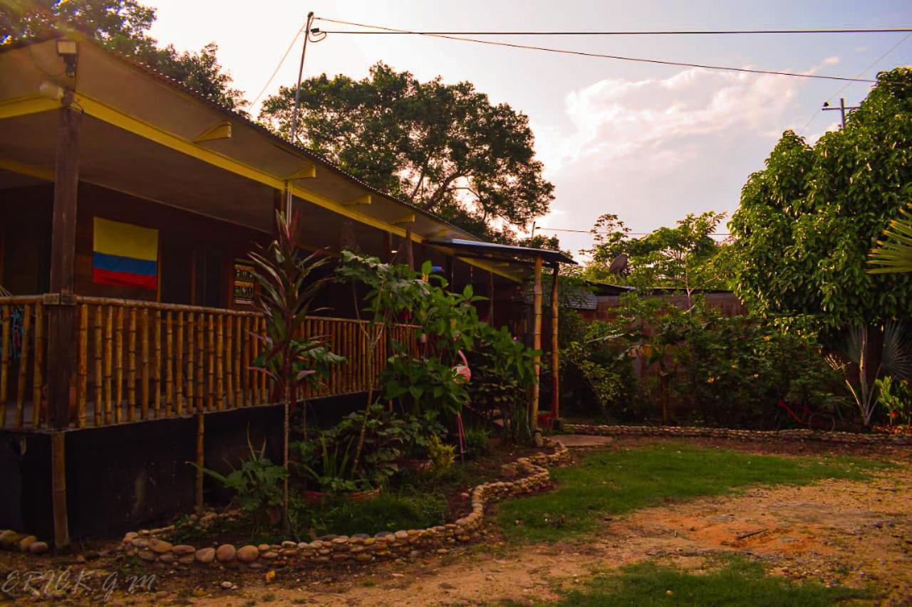 Hostal Cano Nevera La Macarena ภายนอก รูปภาพ