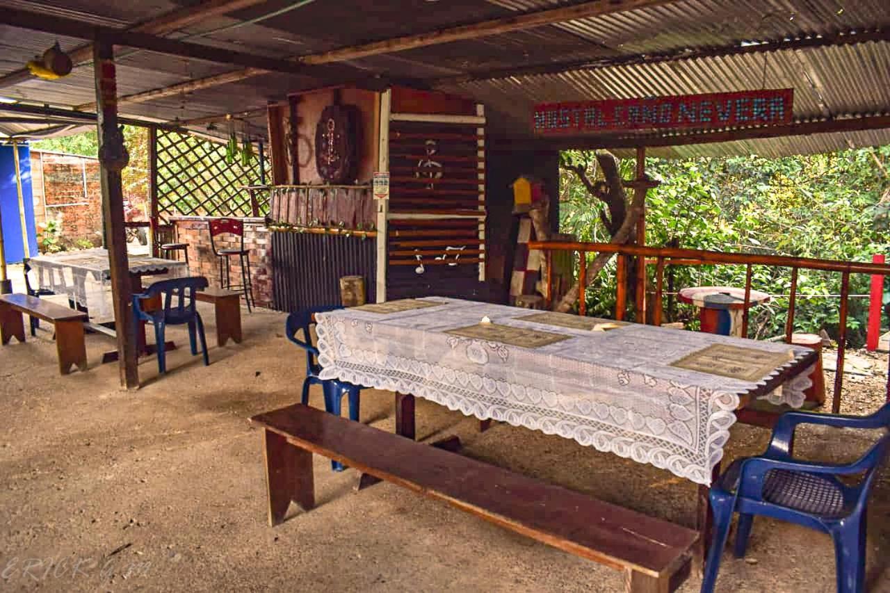 Hostal Cano Nevera La Macarena ภายนอก รูปภาพ
