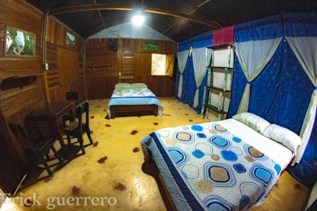 Hostal Cano Nevera La Macarena ภายนอก รูปภาพ